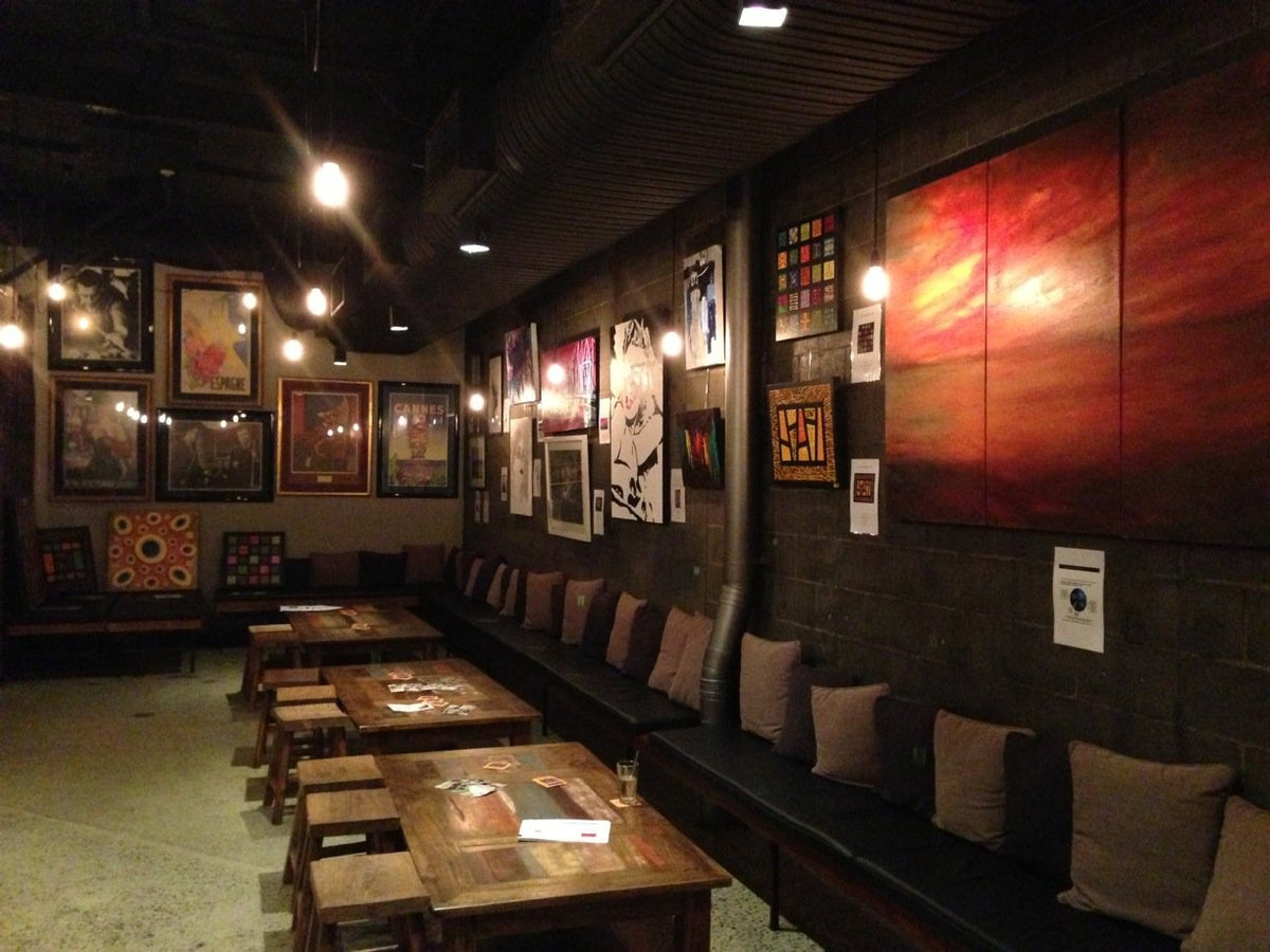 Avanti Ceiling Mount (Topfix) White Picture Hanging Systems Pty Ltd